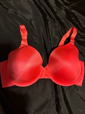 Vanity Fair 38D # 75345 underwire red-orange r-shirt bra adjustable straps EUC